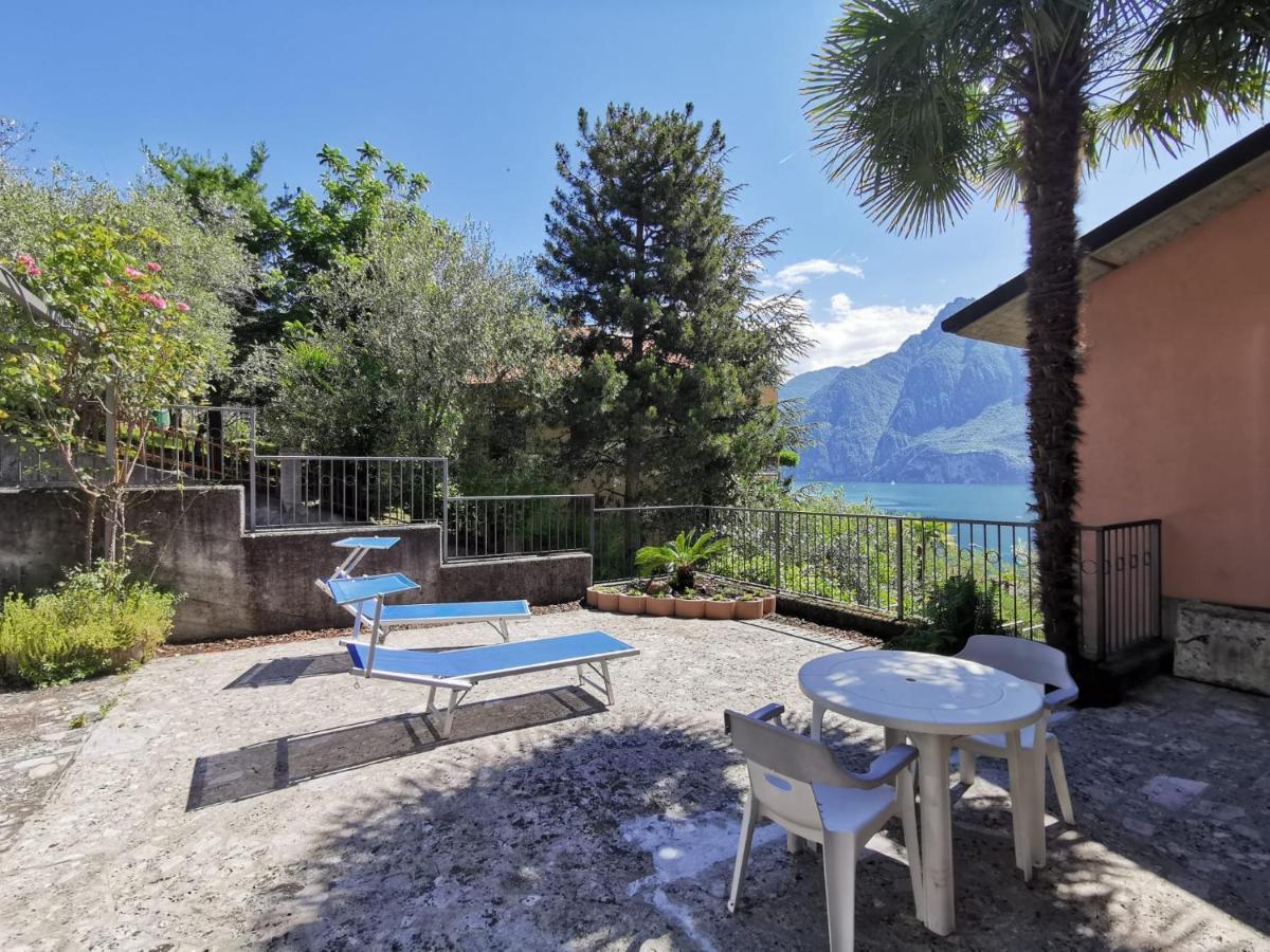 Appartamento Gelsomino Riva di Solto Buitenkant foto